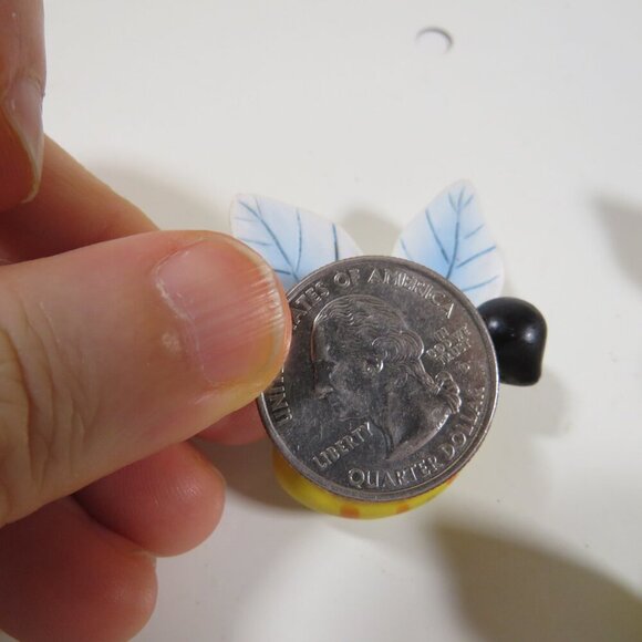 Unique Bee (3) Magnets (bubble acrylic) BEE GOOD, BEE HAPPY, BEE SWEET - Picture 10 of 11